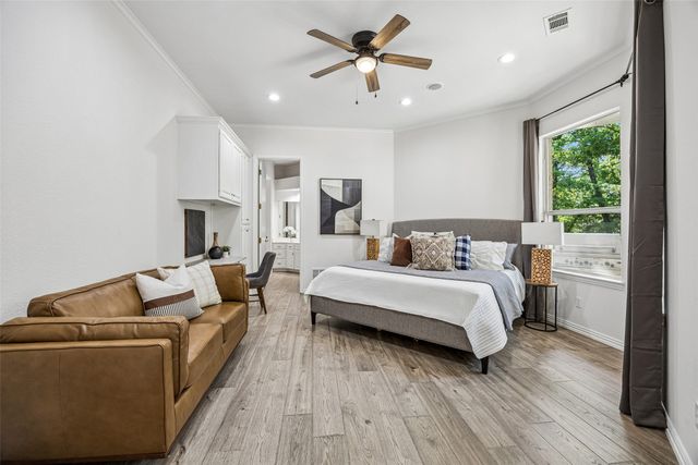 10984 Stagecoach Pass, Pilot Point, TX 76258