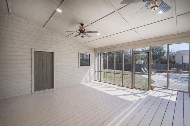 4603 W Centre Court, Rogers, AR 72758
