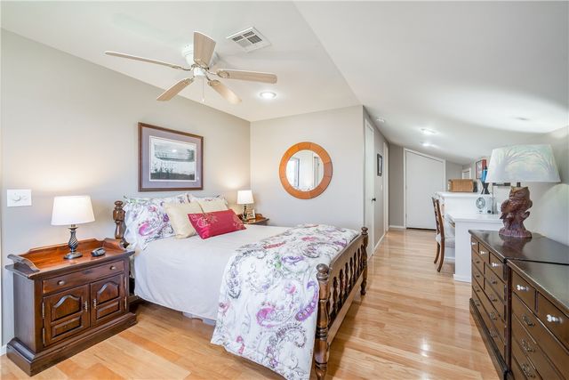 4603 W Centre Court, Rogers, AR 72758