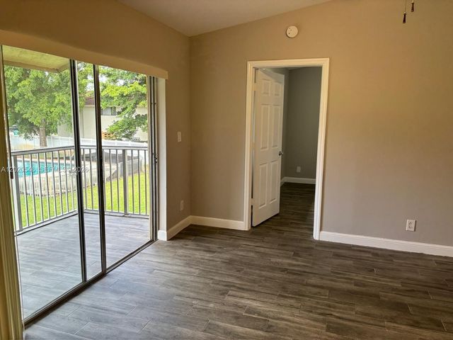 11585 NW 43rd St 11585, Coral Springs, FL 33065