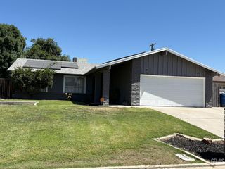518 McKelvey Avenue, Bakersfield, CA 93308