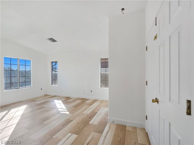 9334 Peace Pipe Court, Las Vegas, NV 89117