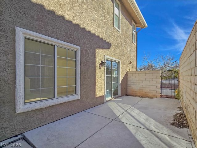 9334 Peace Pipe Court, Las Vegas, NV 89117