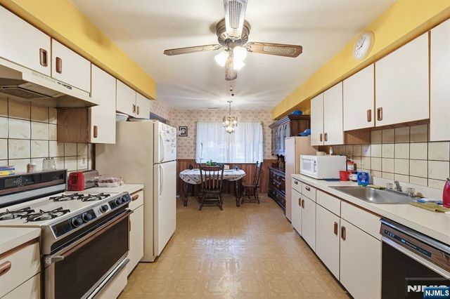 307 Edison Glen Terrace 307, Edison, NJ 08837