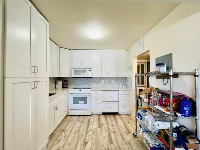 50 Plymouth F, West Palm Beach, FL 33417