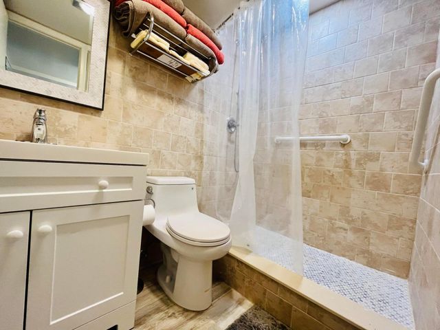 50 Plymouth F, West Palm Beach, FL 33417