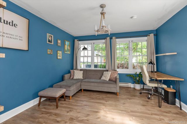 26 Latimer Court, Rockville Centre, NY 11570