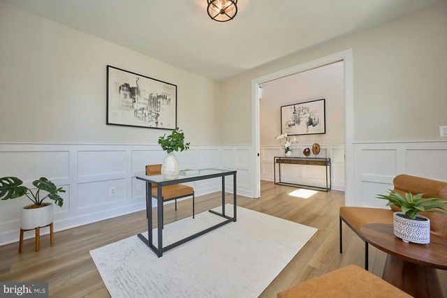 2904 RANDOM RD, Falls Church, VA 22042