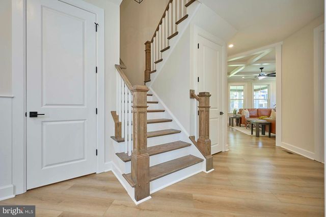 2904 RANDOM RD, Falls Church, VA 22042
