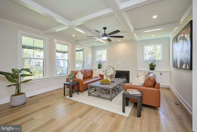 2904 RANDOM RD, Falls Church, VA 22042