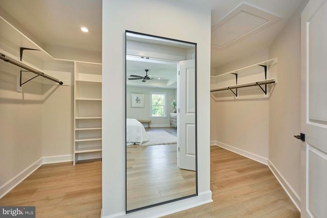 2904 RANDOM RD, Falls Church, VA 22042