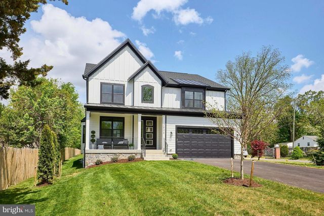 2904 RANDOM RD, Falls Church, VA 22042