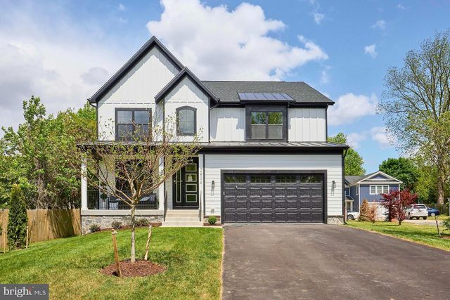 2904 RANDOM RD, Falls Church, VA 22042
