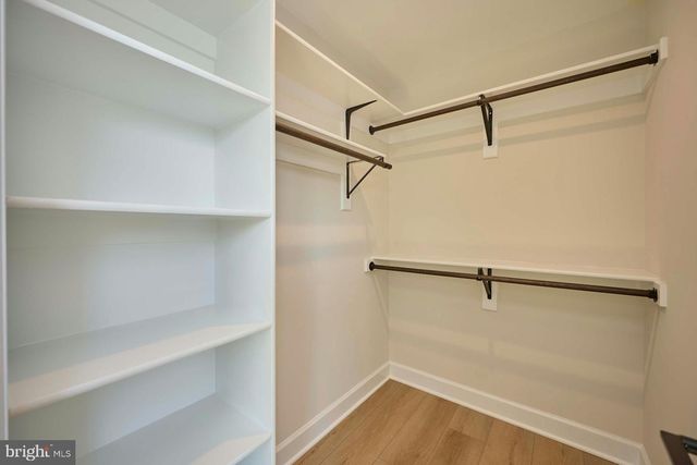 2904 RANDOM RD, Falls Church, VA 22042