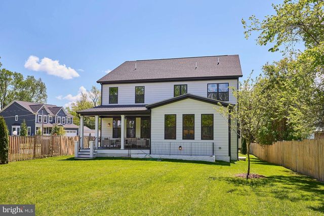 2904 RANDOM RD, Falls Church, VA 22042