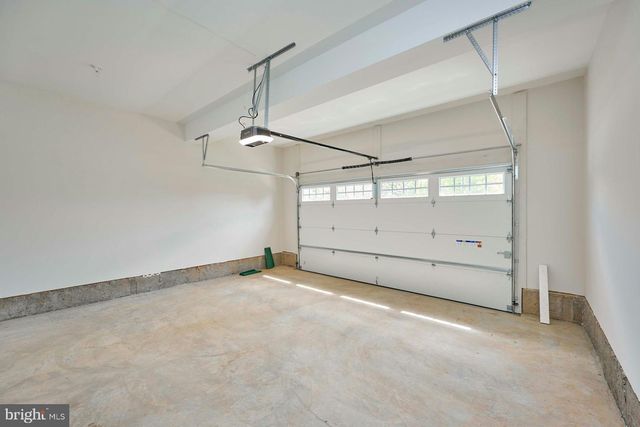 2904 RANDOM RD, Falls Church, VA 22042