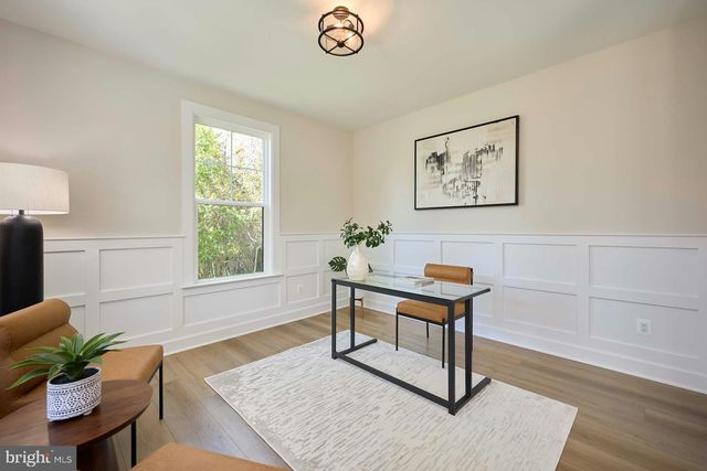 2904 RANDOM RD, Falls Church, VA 22042