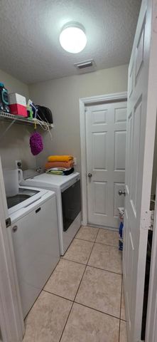 6531 NW Chugwater Circle, Port St Lucie, FL 34983