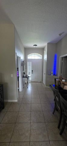 6531 NW Chugwater Circle, Port St Lucie, FL 34983