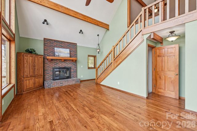 6880 Shade Tree Lane, Sherrills Ford, NC 28673