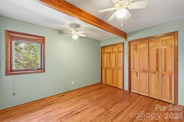 6880 Shade Tree Lane, Sherrills Ford, NC 28673