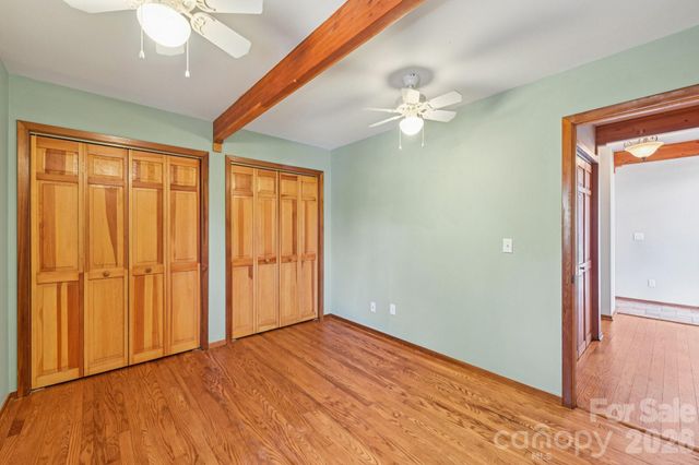 6880 Shade Tree Lane, Sherrills Ford, NC 28673