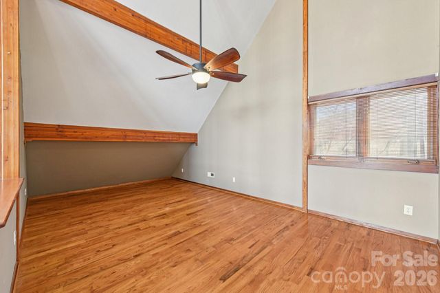 6880 Shade Tree Lane, Sherrills Ford, NC 28673