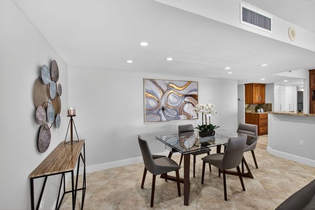 4200 N Ocean Drive 1-406, Riviera Beach, FL 33404