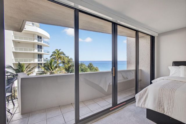 4200 N Ocean Drive 1-406, Riviera Beach, FL 33404