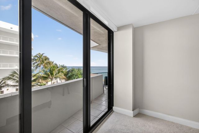 4200 N Ocean Drive 1-406, Riviera Beach, FL 33404