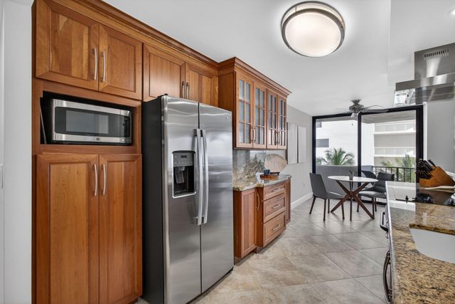 4200 N Ocean Drive 1-406, Riviera Beach, FL 33404