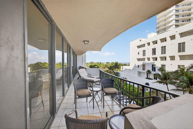 4200 N Ocean Drive 1-406, Riviera Beach, FL 33404