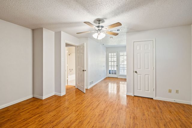 212 Magic Lane, Sunnyvale, TX 75182