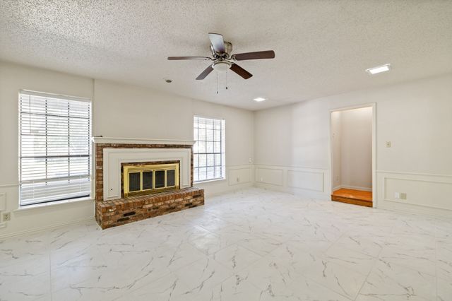 212 Magic Lane, Sunnyvale, TX 75182