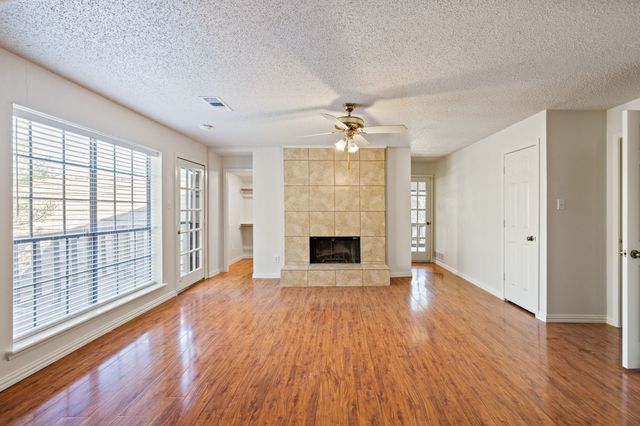 212 Magic Lane, Sunnyvale, TX 75182