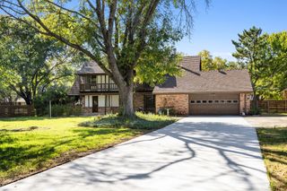 212 Magic Lane, Sunnyvale, TX 75182