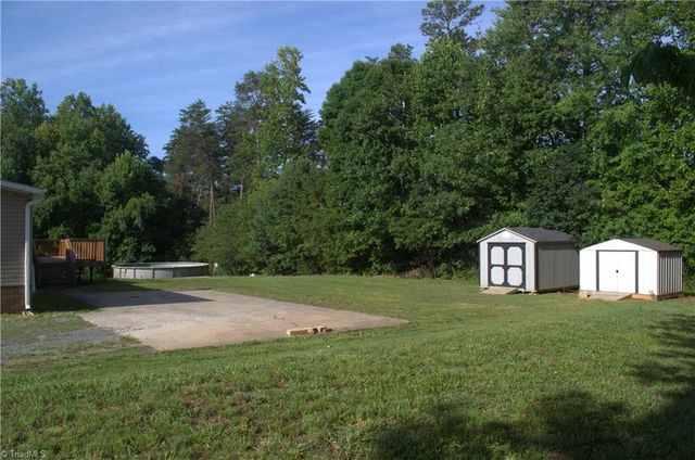 6936 NC highway 67, East Bend, NC 27018