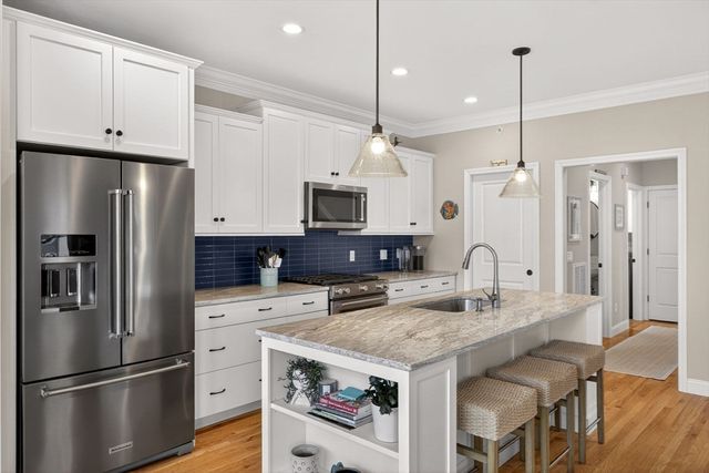 2 Hornbeam, Plymouth, MA 02360