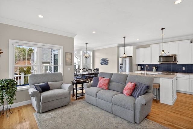 2 Hornbeam, Plymouth, MA 02360