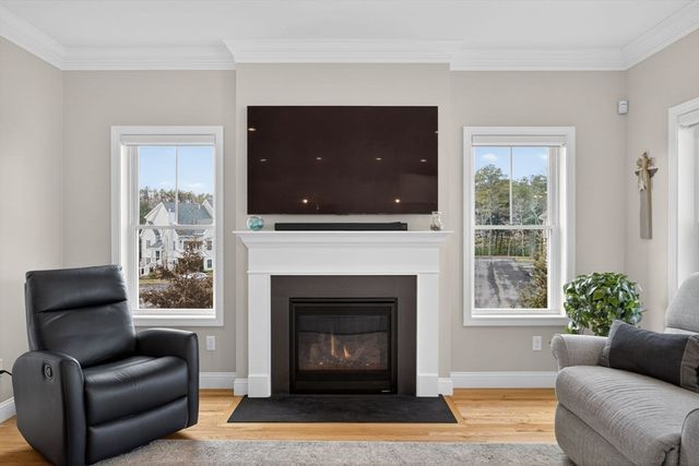 2 Hornbeam, Plymouth, MA 02360