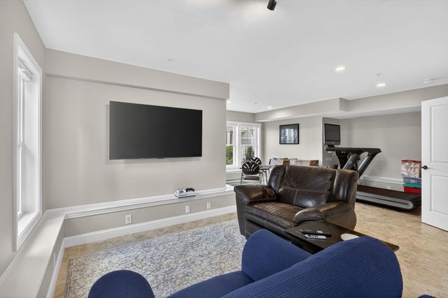 2 Hornbeam, Plymouth, MA 02360