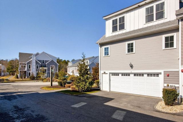 2 Hornbeam, Plymouth, MA 02360