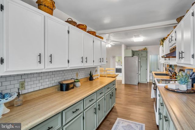9145 PINEVILLE ROAD, Shippensburg, PA 17257