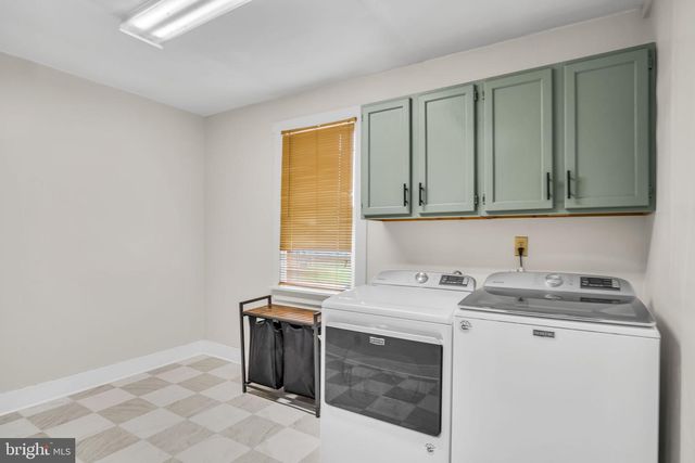 9145 PINEVILLE ROAD, Shippensburg, PA 17257