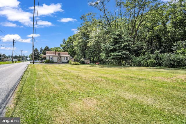 9145 PINEVILLE ROAD, Shippensburg, PA 17257