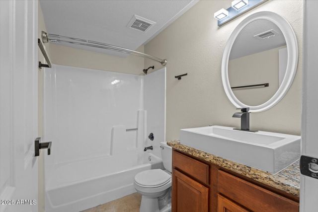 935 N GRANITE REEF Road 102, Scottsdale, AZ 85257