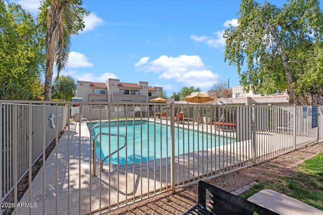 935 N GRANITE REEF Road 102, Scottsdale, AZ 85257
