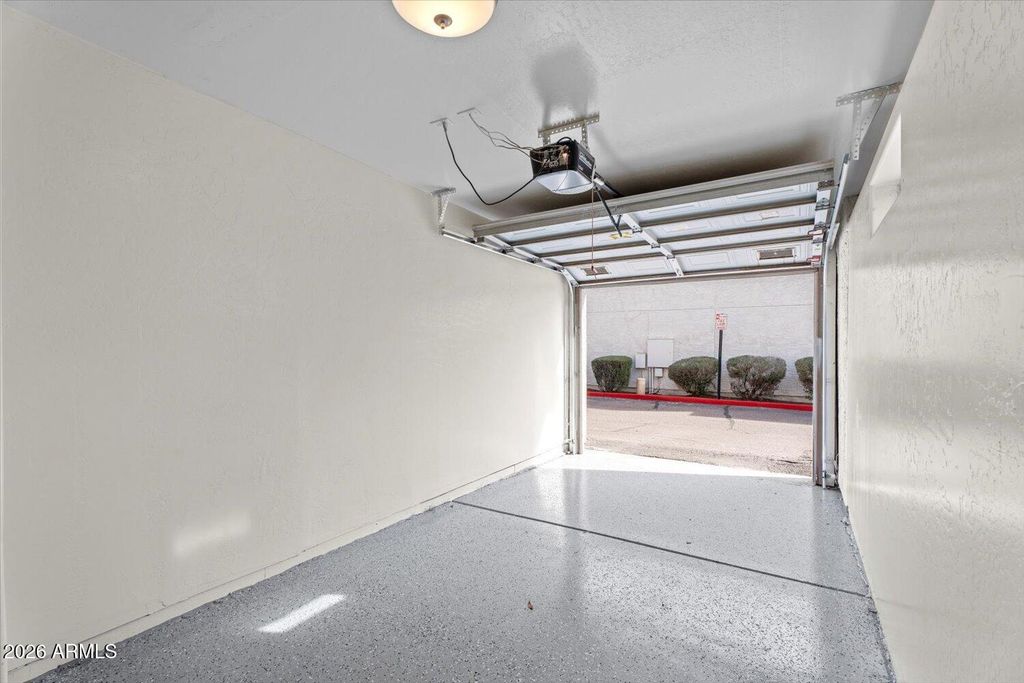 935 N GRANITE REEF Road 102, Scottsdale, AZ 85257 — photo 5