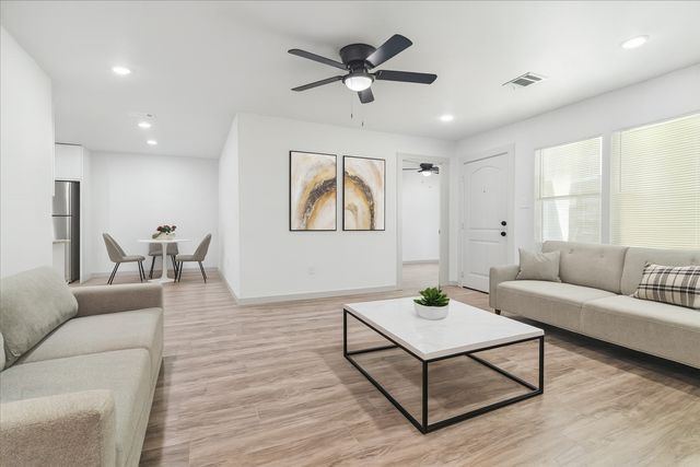 4507 S Ewing Avenue, Dallas, TX 75216