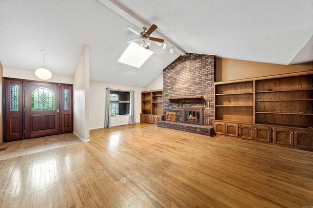 103 Fox Creek Court, Hot Springs, AR 71901